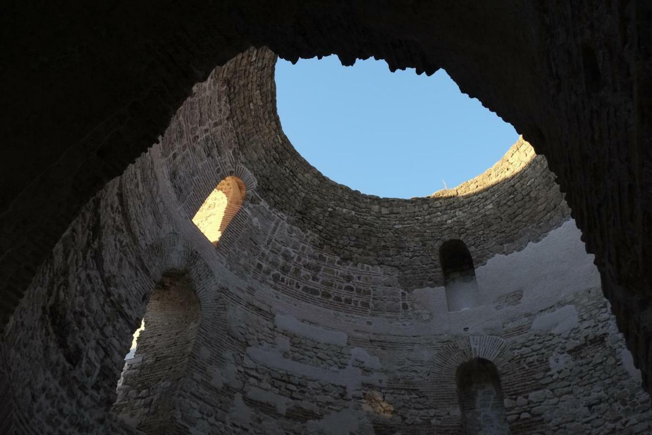 Apartment Buga سلاتين المظهر الخارجي الصورة